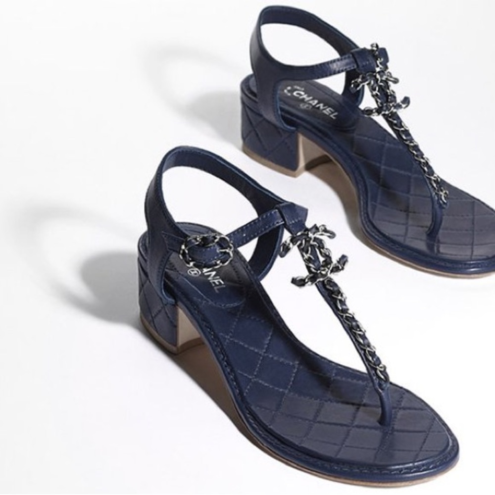 CHANEL Blue T-Strap Sandals with Quilted Footbed